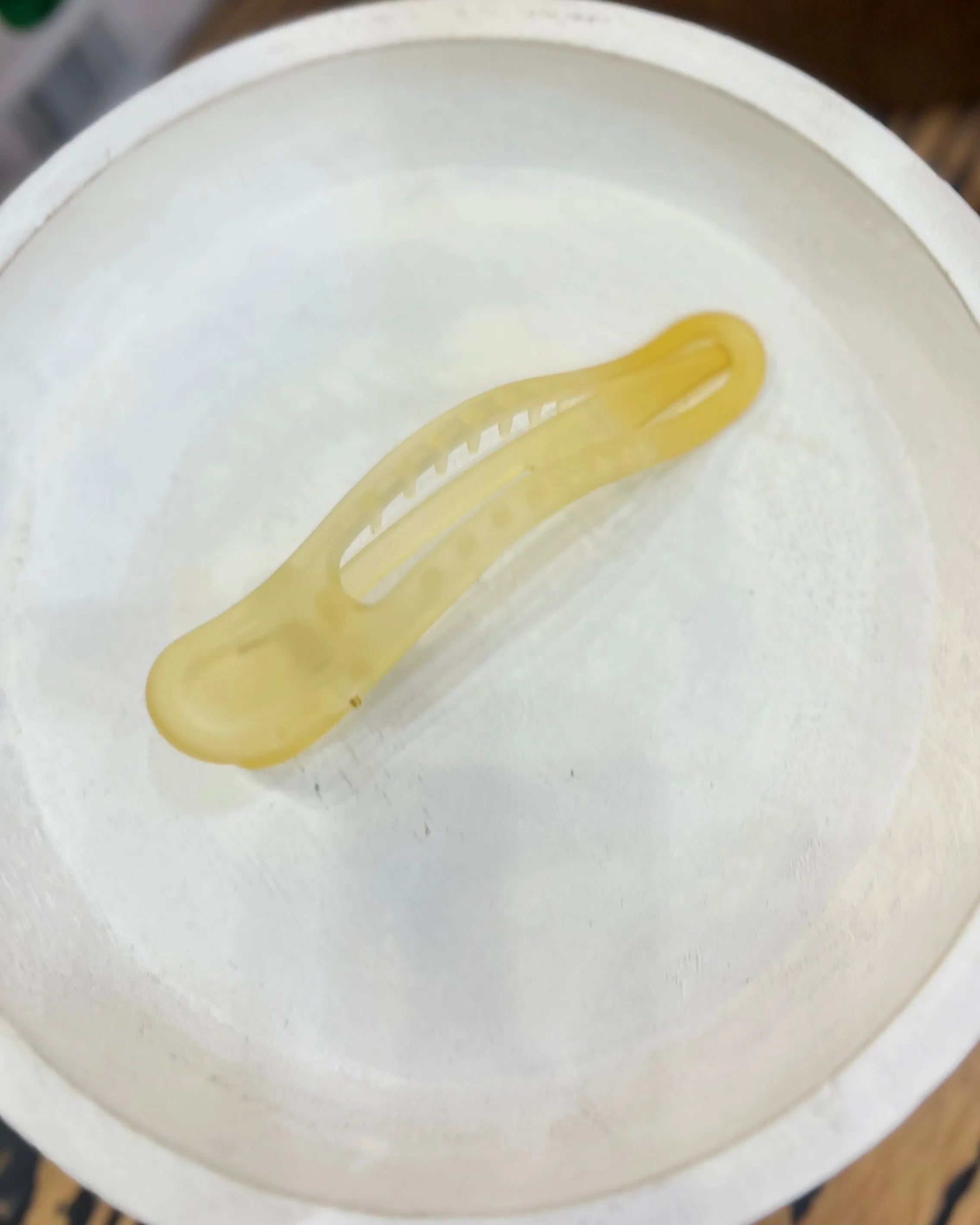 Alligator Claw in Frosted Sand FINAL SALE