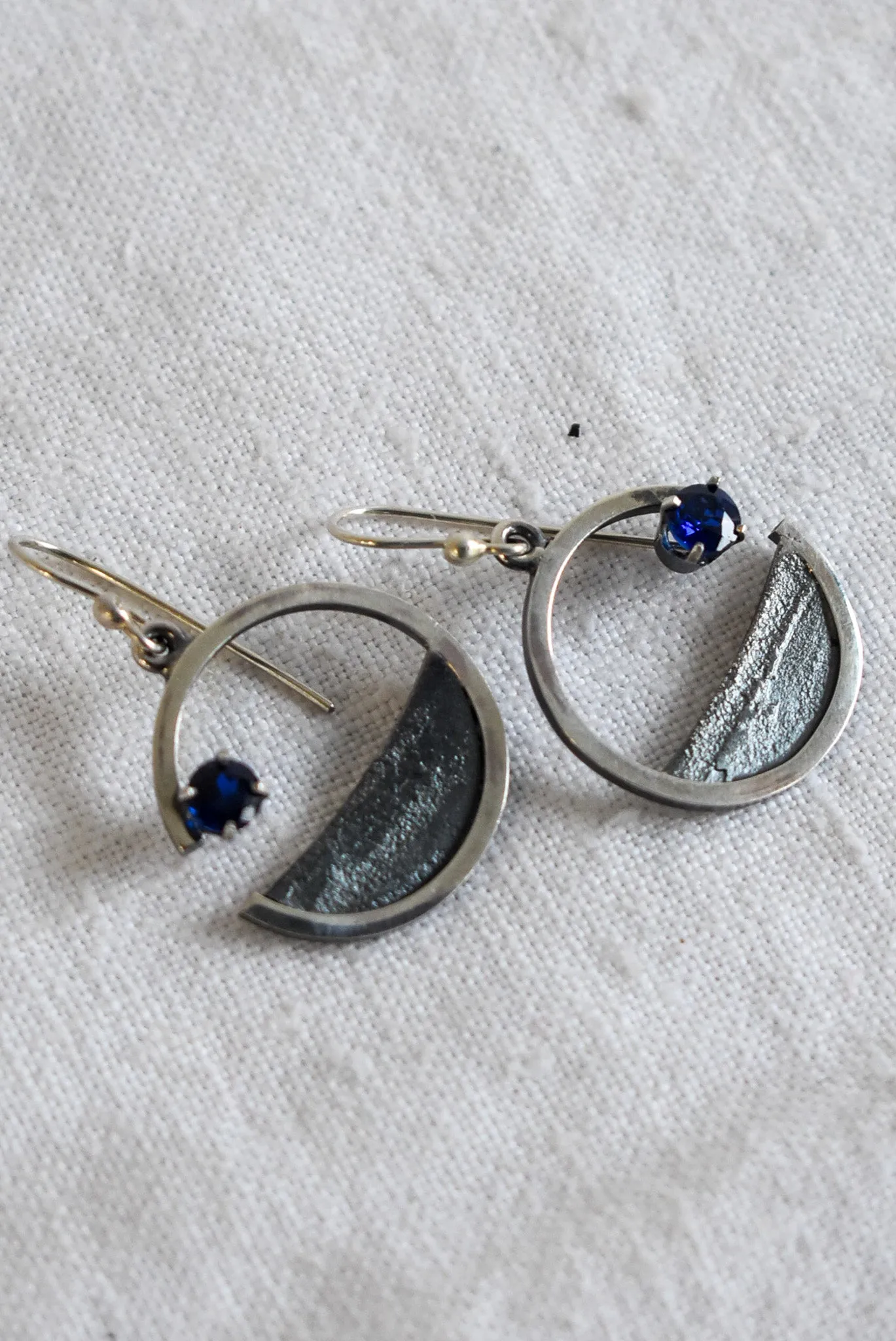 Bob Wyber silver   Sapphire earrings