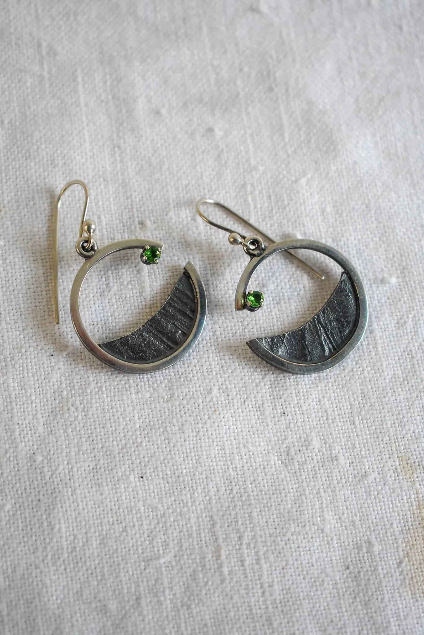 Bob Wyber silver   Tsavorite garnet earrings