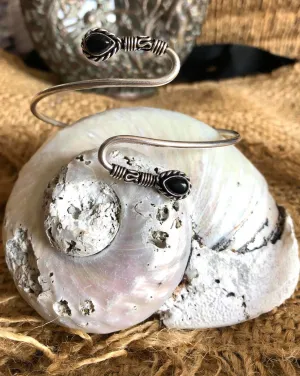 Curvy Stone Arm Bangle