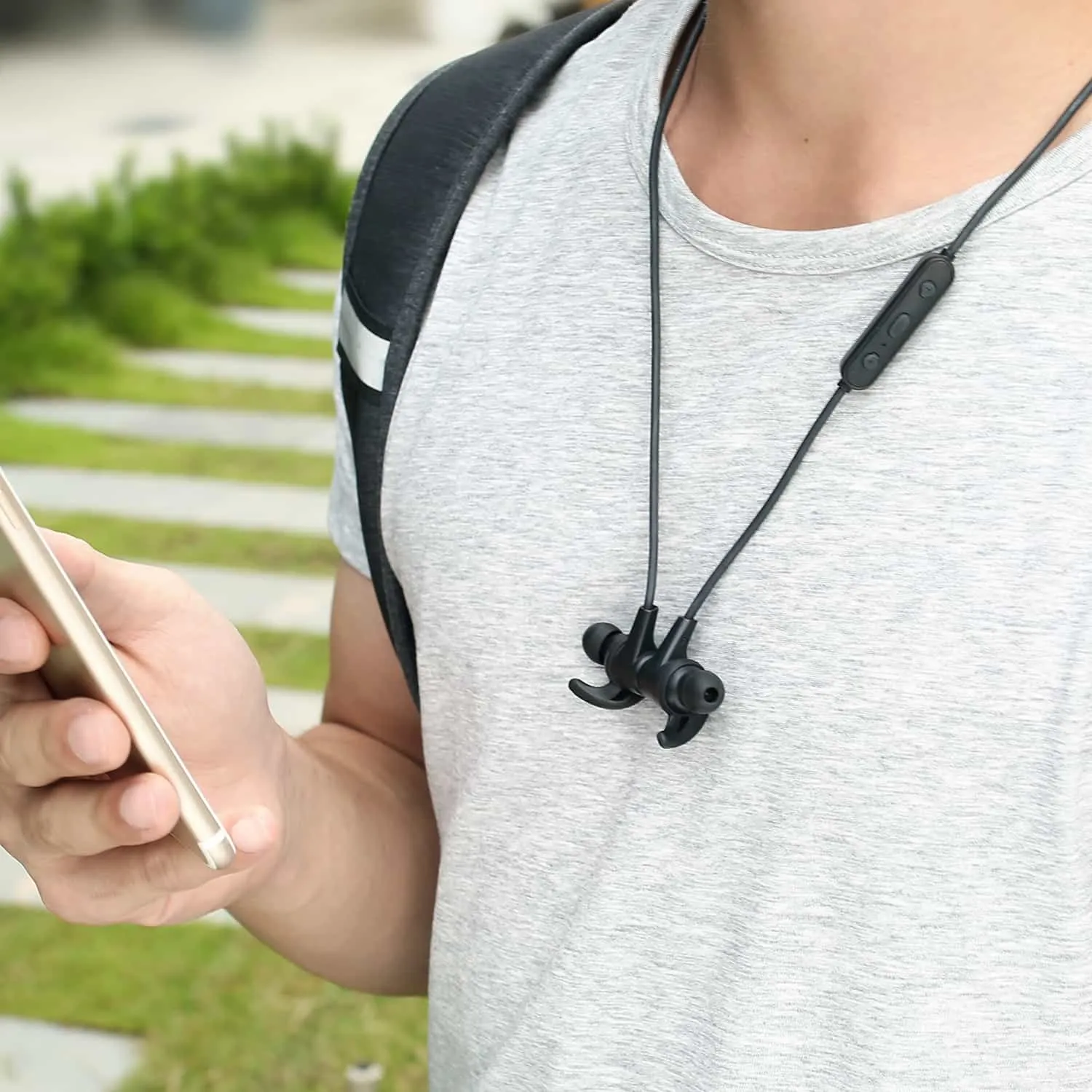 EP-B40S Latitude Wireless Bluetooth Earbuds with Sweat Resistance