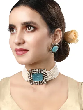 Gold Plated Kundan Necklace with Onyx and Pearls Gold Plated Kundan Necklace with Onyx and Pearls